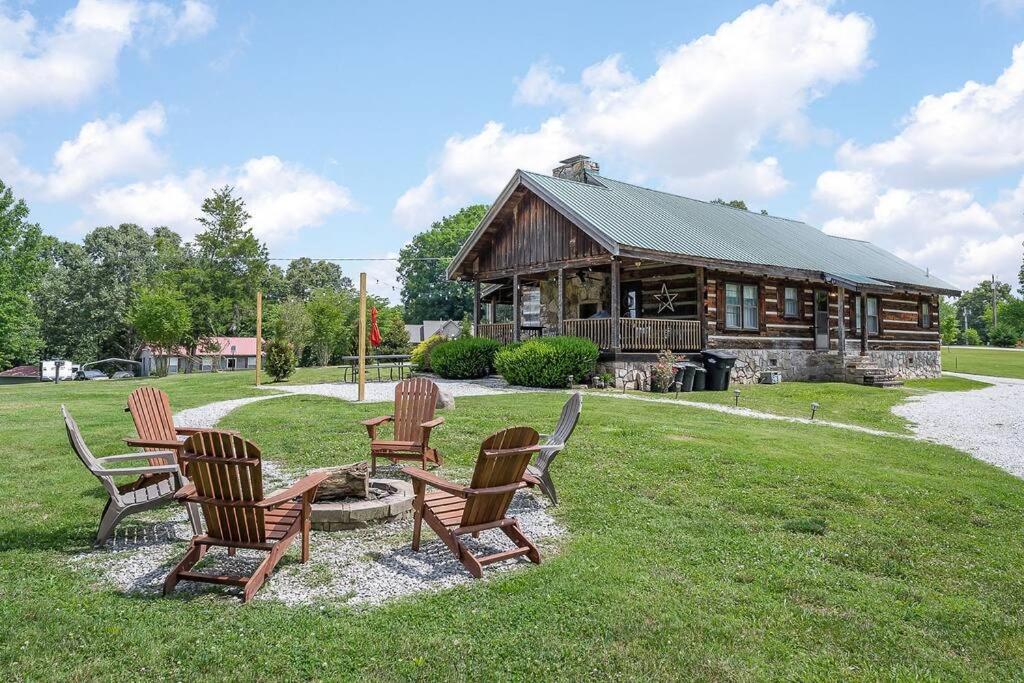 Rustic Cabin, Dock, Firepit, Kayaks & Games Winchester Zewnętrze zdjęcie